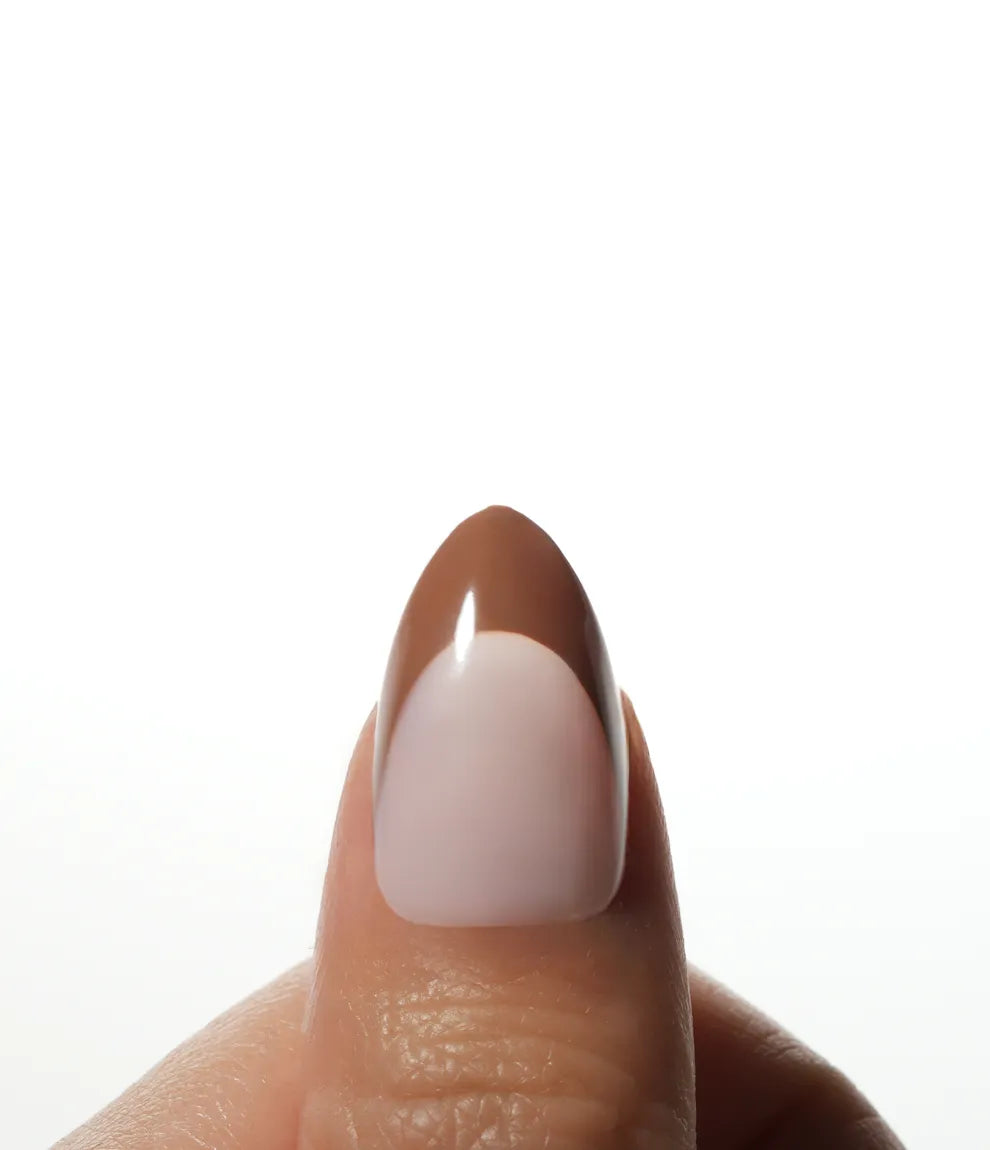 Chocolate Tips Press on nail Kit avec Colle