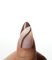 Dolce Vita Press on nail Kit avec Colle